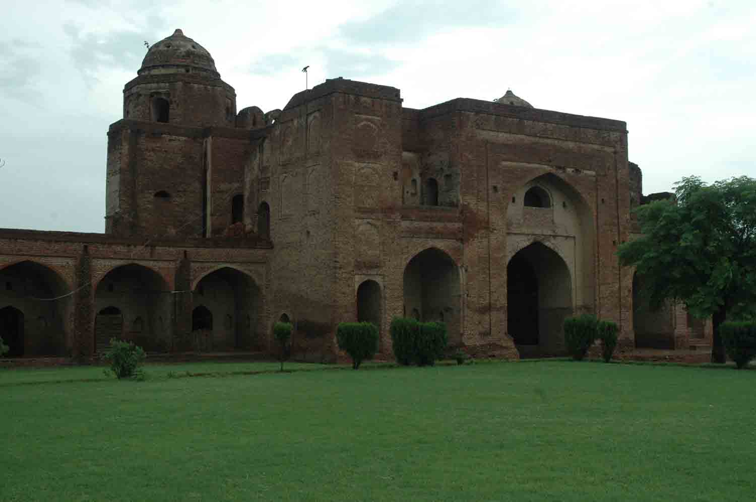 Sarai Doraha complex, Doraha (GT Road)