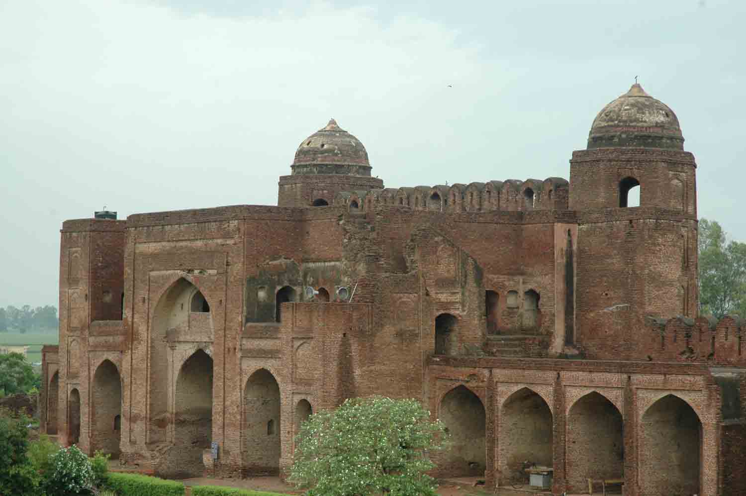 Sarai Doraha complex, Doraha (GT Road)