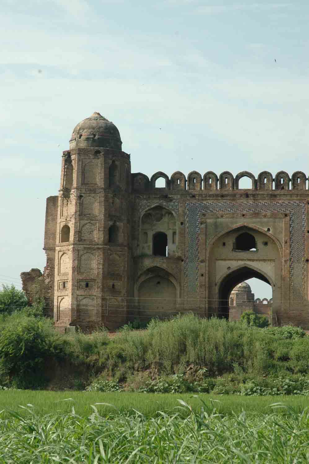 Sarai Doraha complex, Doraha (GT Road)