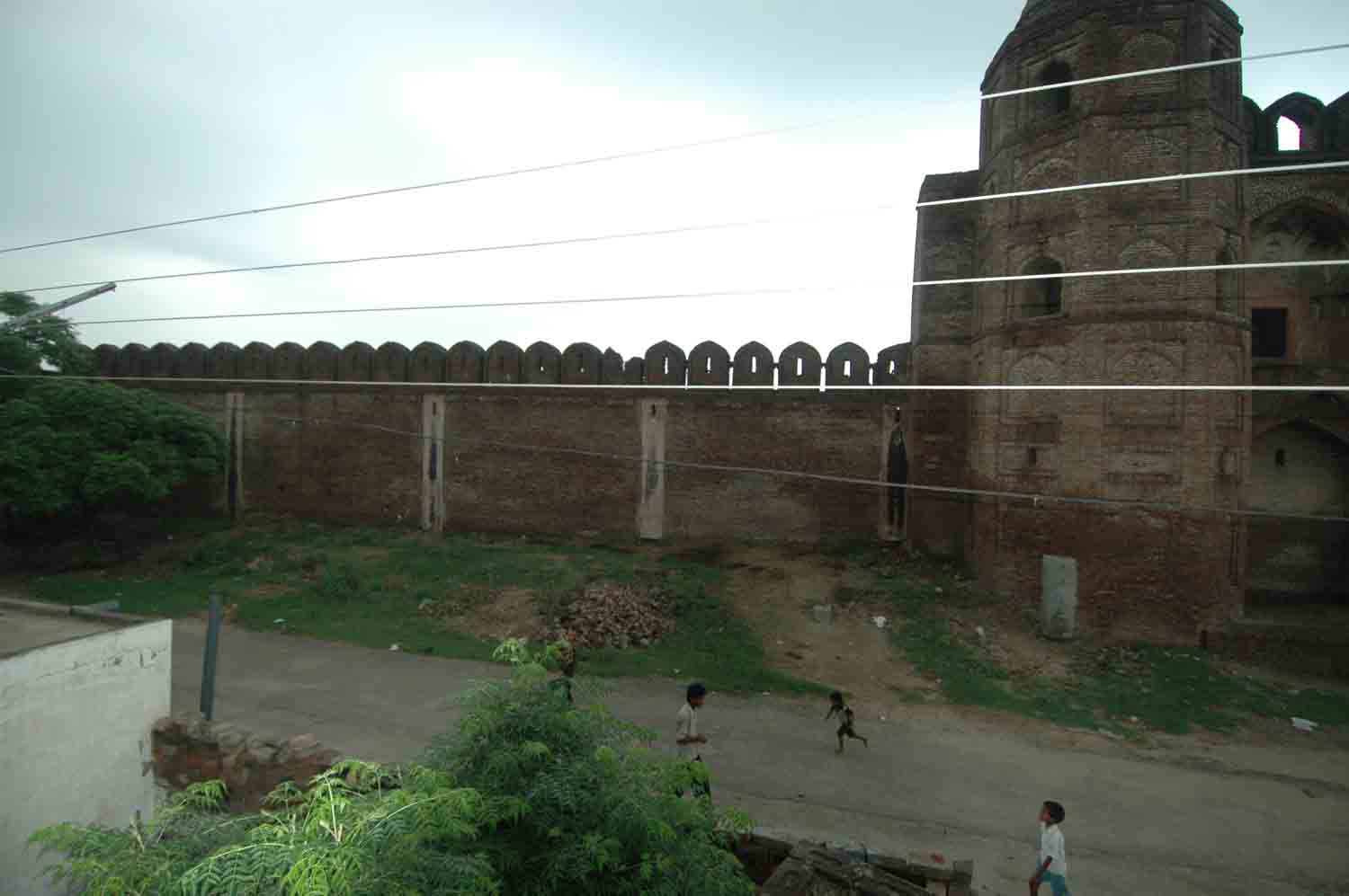 Sarai Doraha complex, Doraha (GT Road)