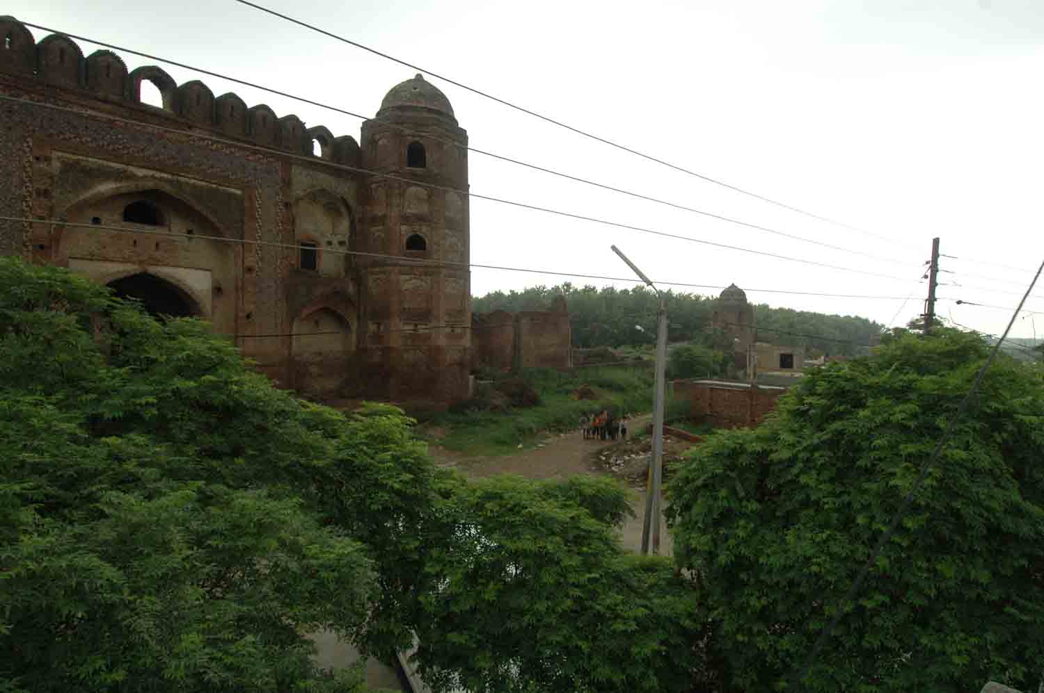 Sarai Doraha complex, Doraha (GT Road)