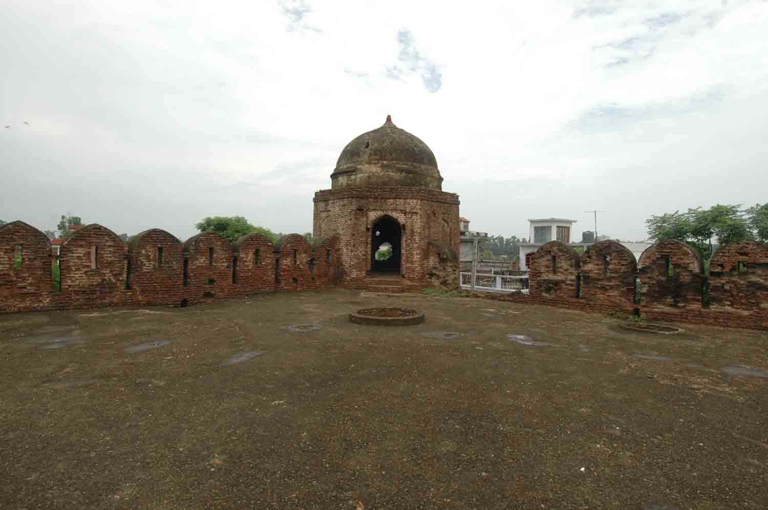 Sarai Doraha complex, Doraha (GT Road)
