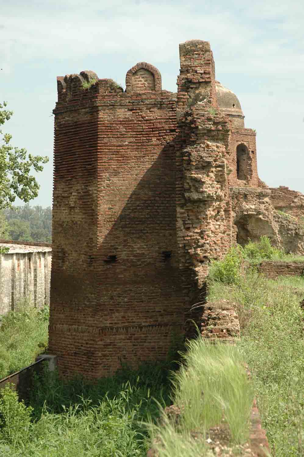 Sarai Doraha complex, Doraha (GT Road)