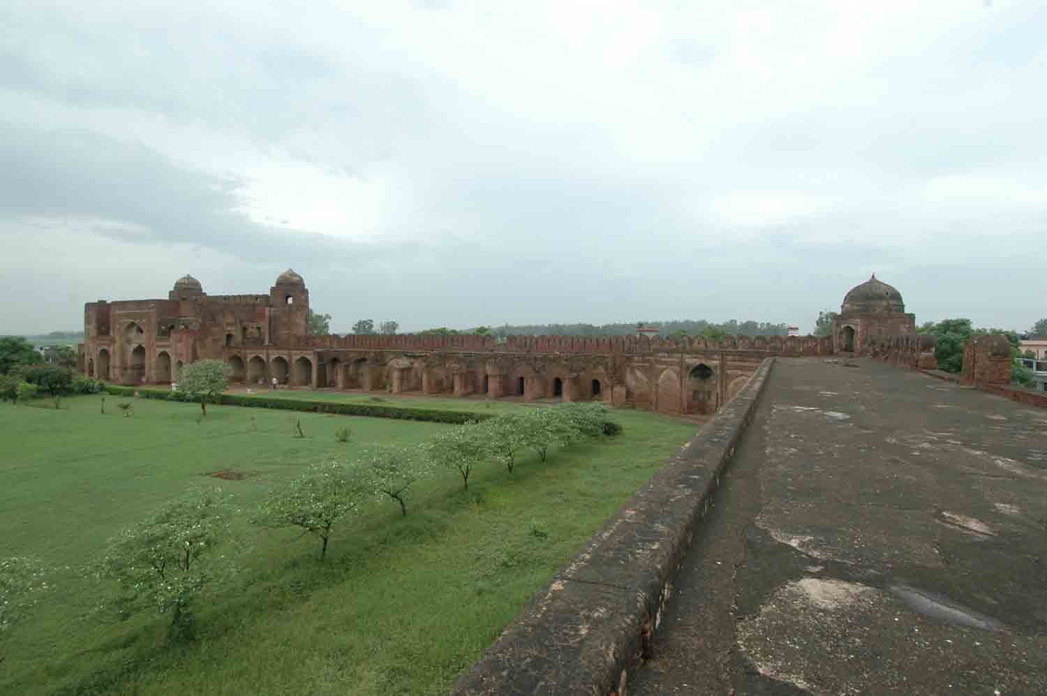Sarai Doraha complex, Doraha (GT Road)