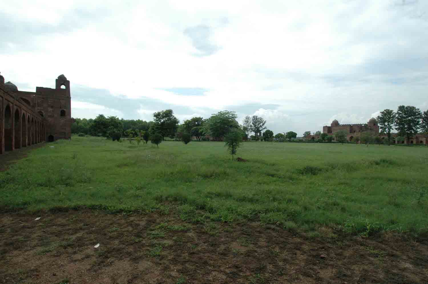 Sarai Doraha complex, Doraha (GT Road)