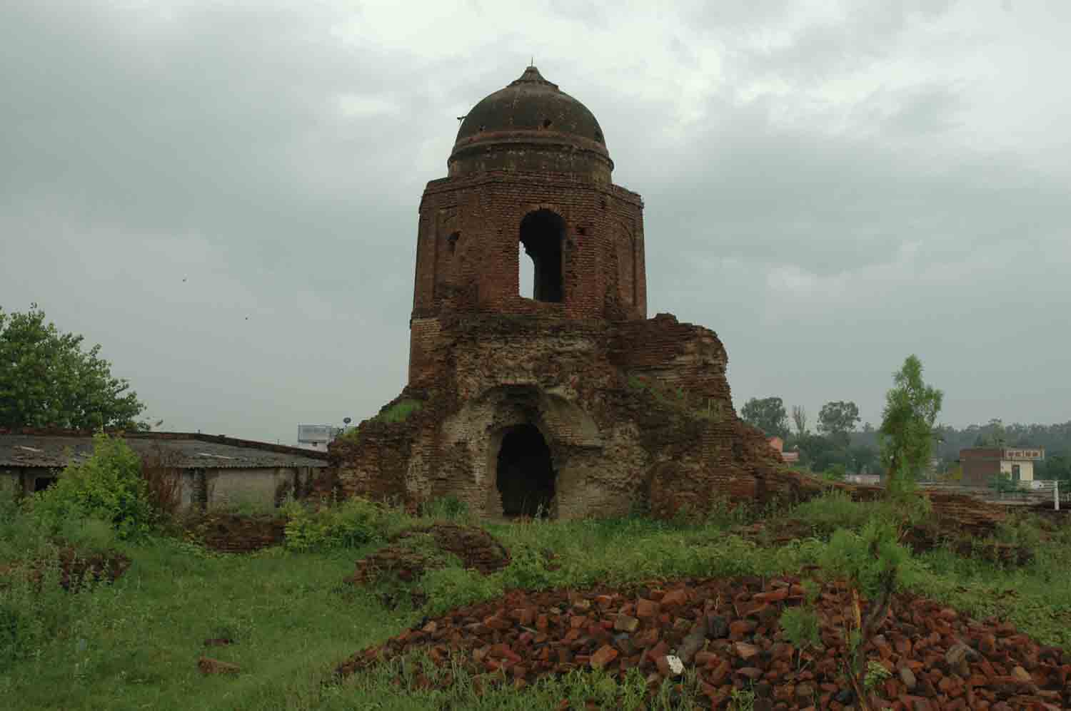 Sarai Doraha complex, Doraha (GT Road)