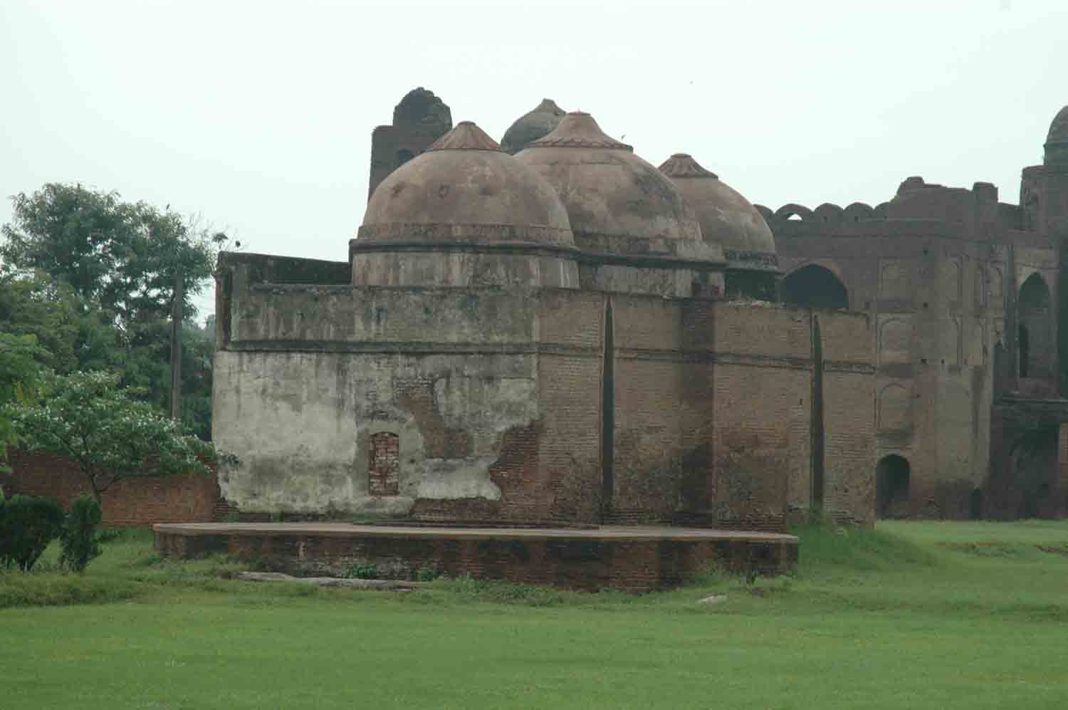 Sarai Doraha complex, Doraha (GT Road)