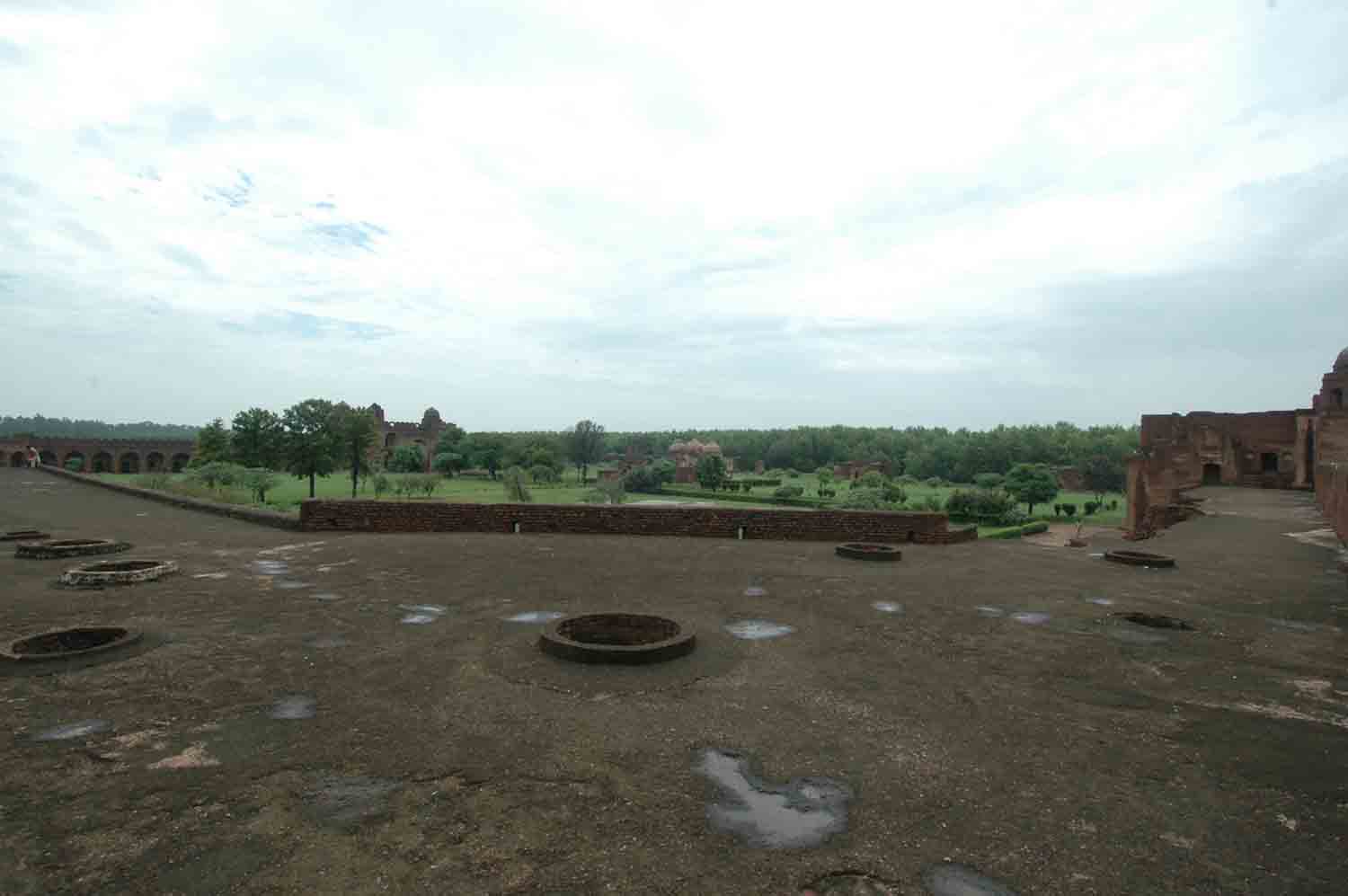 Sarai Doraha complex, Doraha (GT Road)