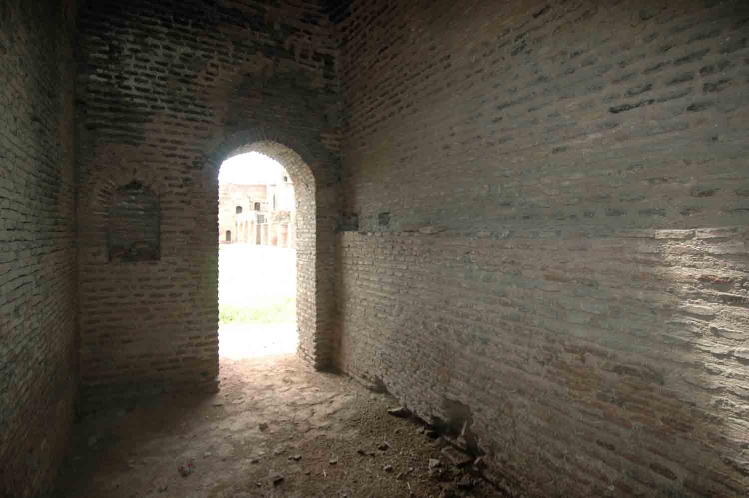 Sarai Doraha complex, Doraha (GT Road)