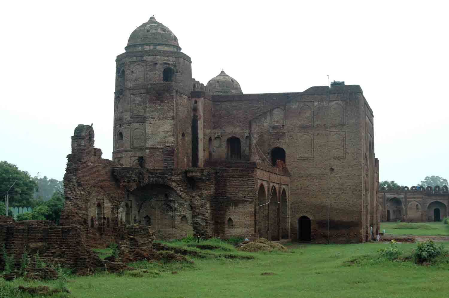 Sarai Doraha complex, Doraha (GT Road)