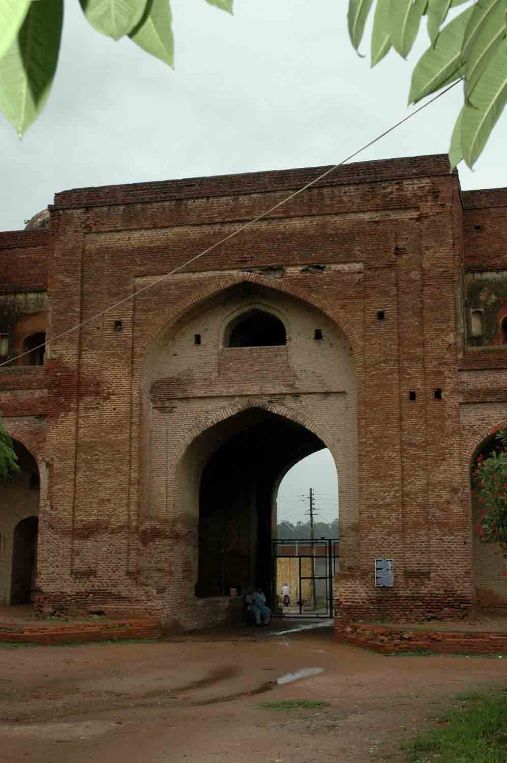 Sarai Doraha complex, Doraha (GT Road)