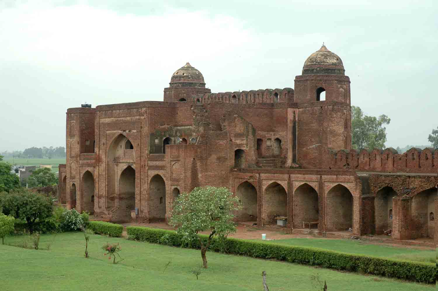 Sarai Doraha complex, Doraha (GT Road)