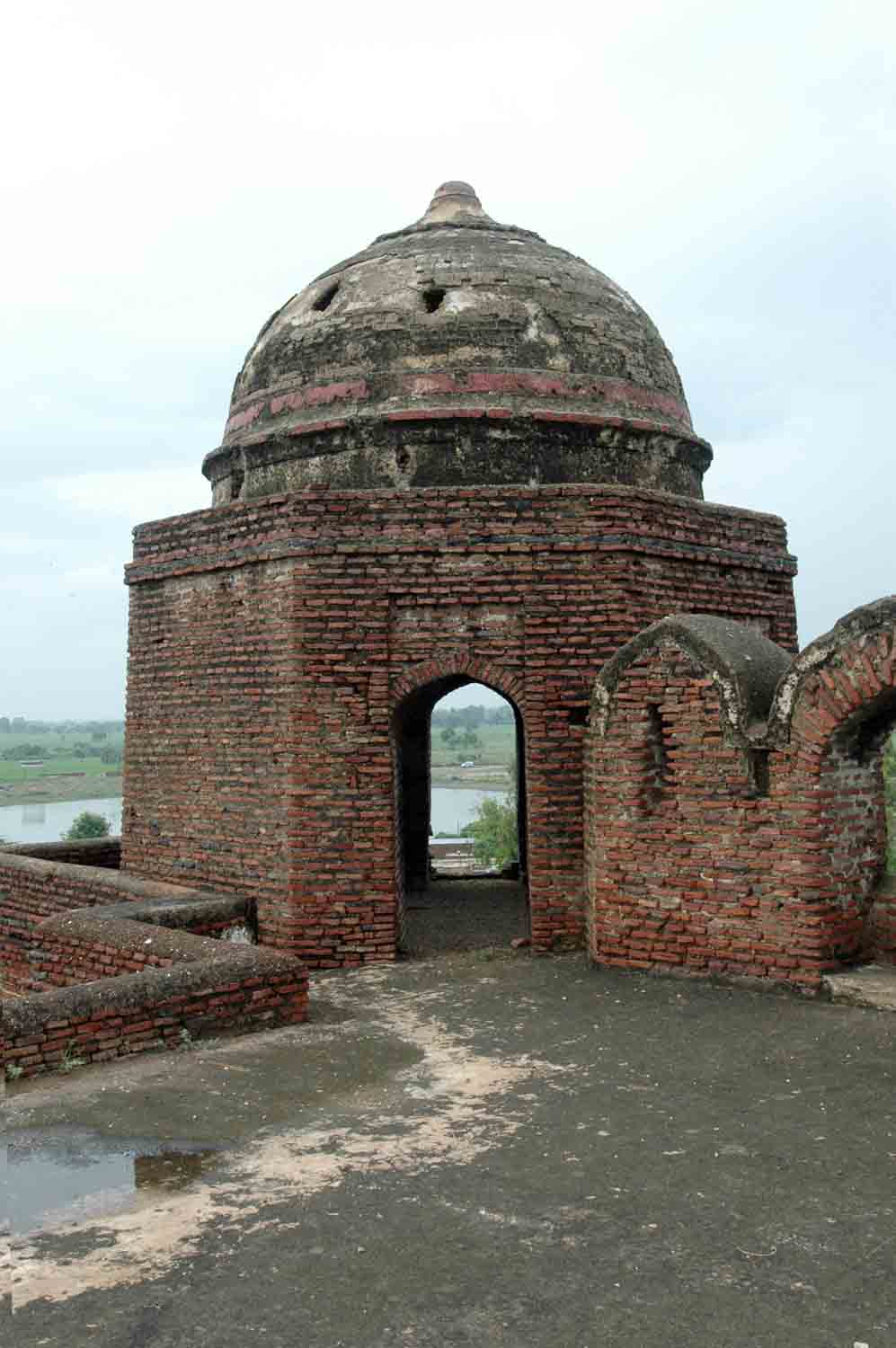 Sarai Doraha complex, Doraha (GT Road)