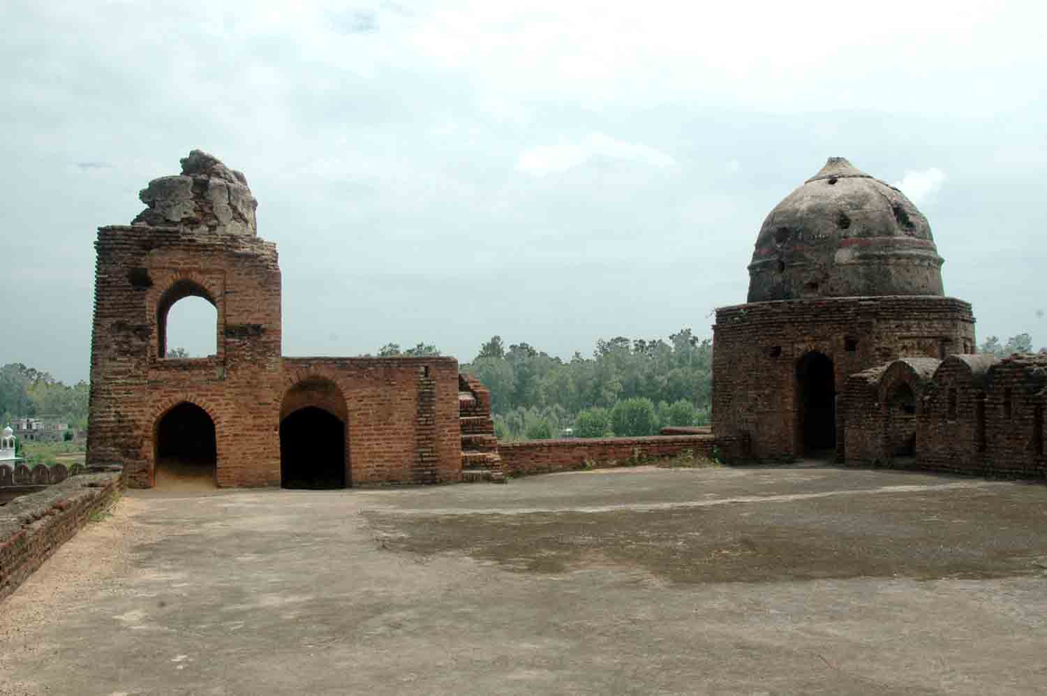 Sarai Doraha complex, Doraha (GT Road)