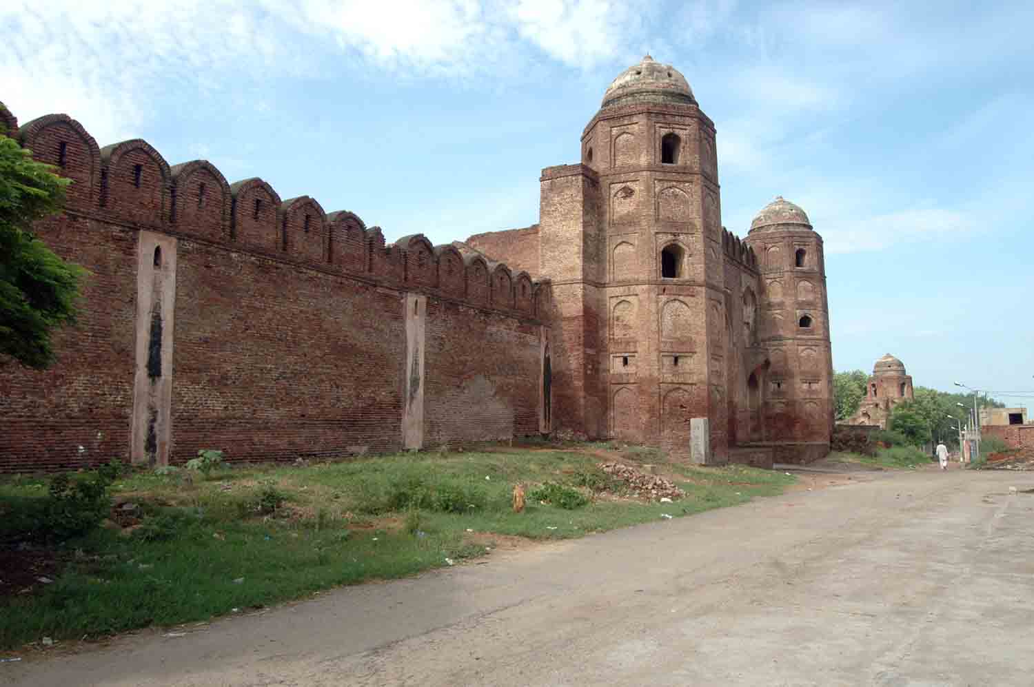 Sarai Doraha complex, Doraha (GT Road)