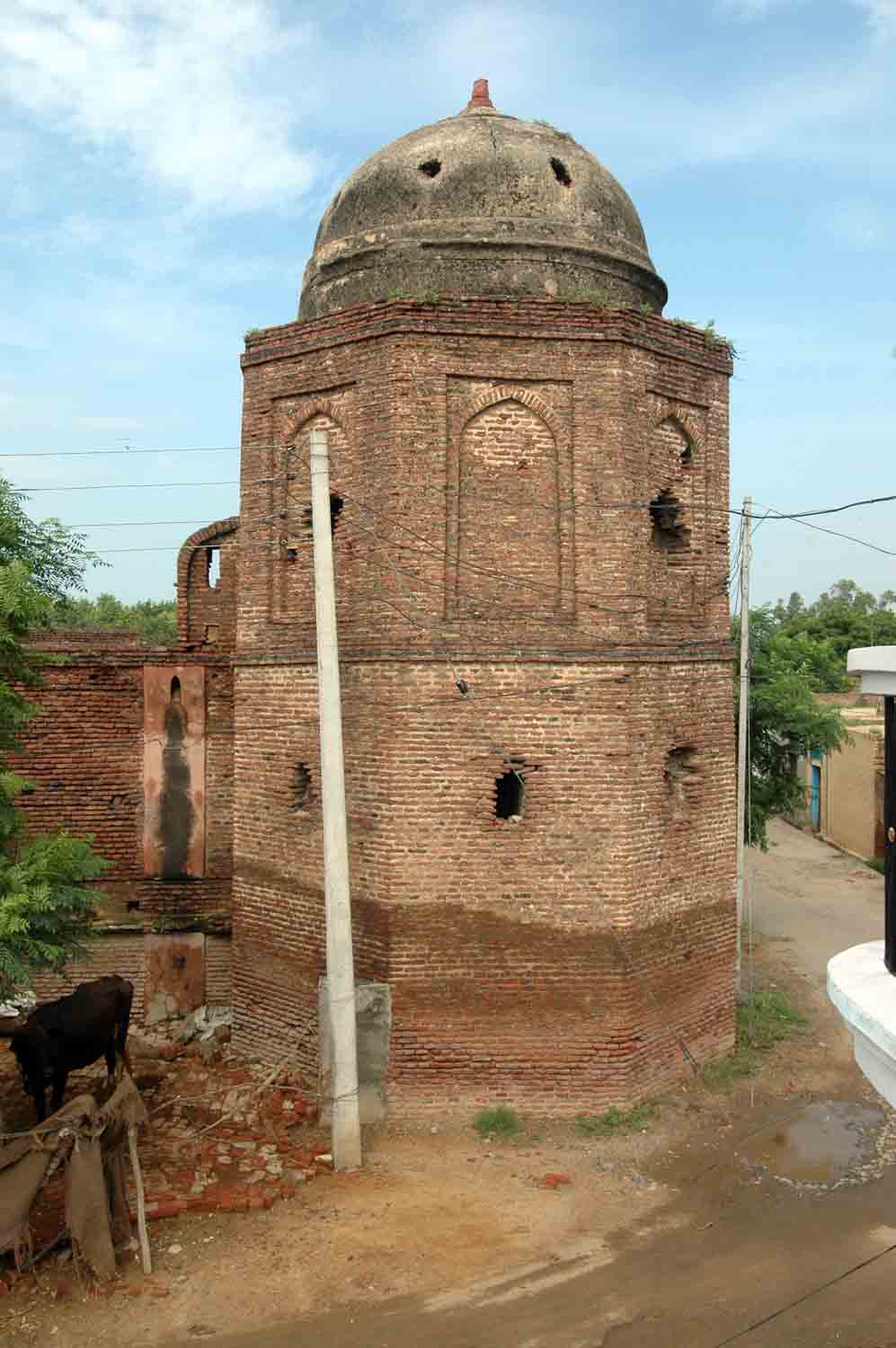 Sarai Doraha complex, Doraha (GT Road)