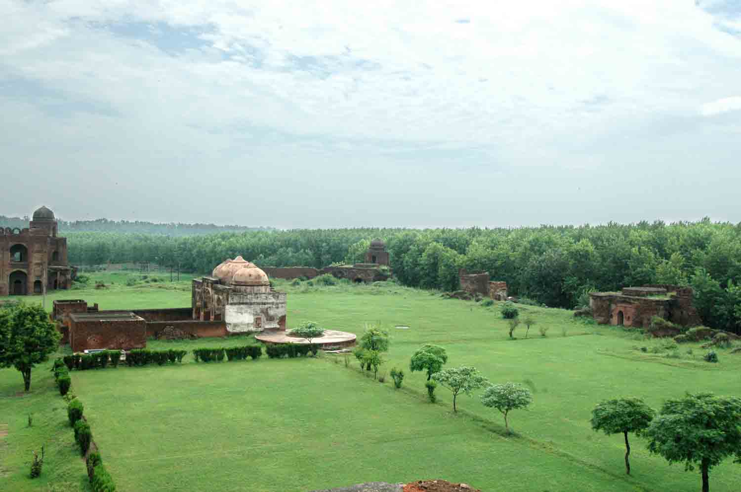 Sarai Doraha complex, Doraha (GT Road)