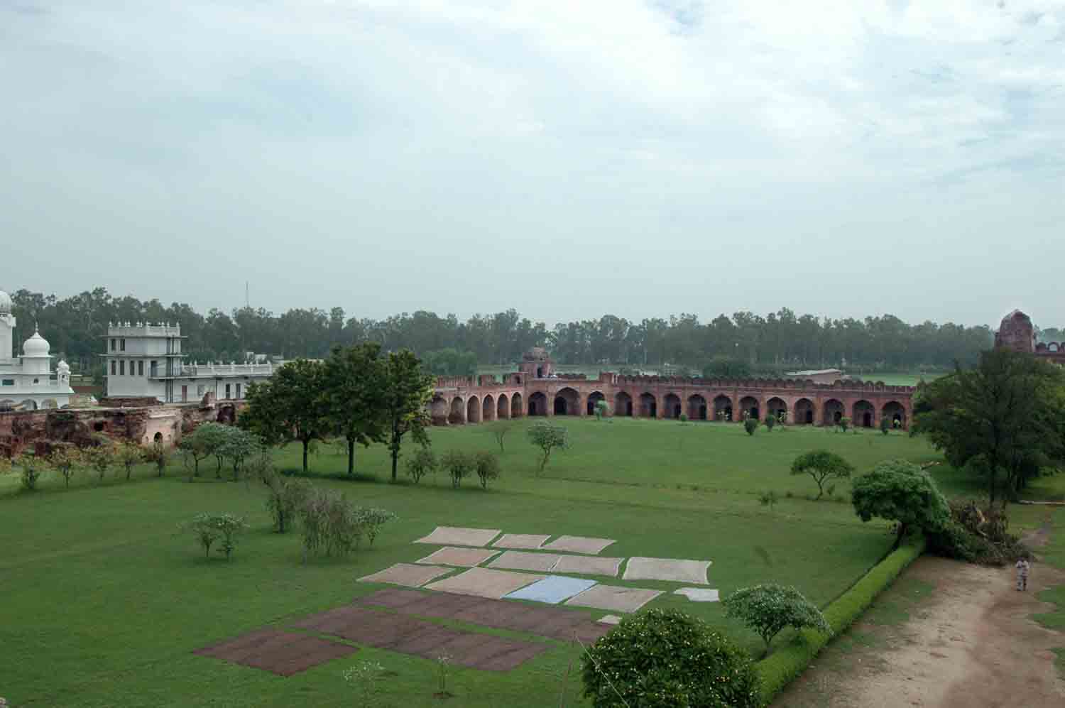 Sarai Doraha complex, Doraha (GT Road)