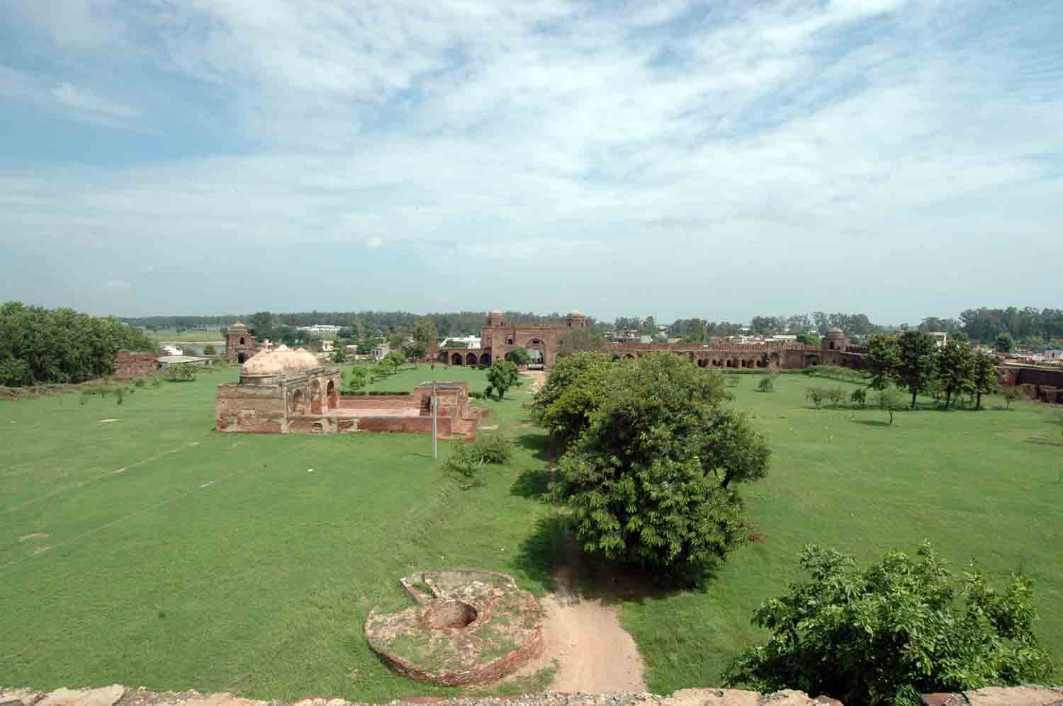 Sarai Doraha complex, Doraha (GT Road)