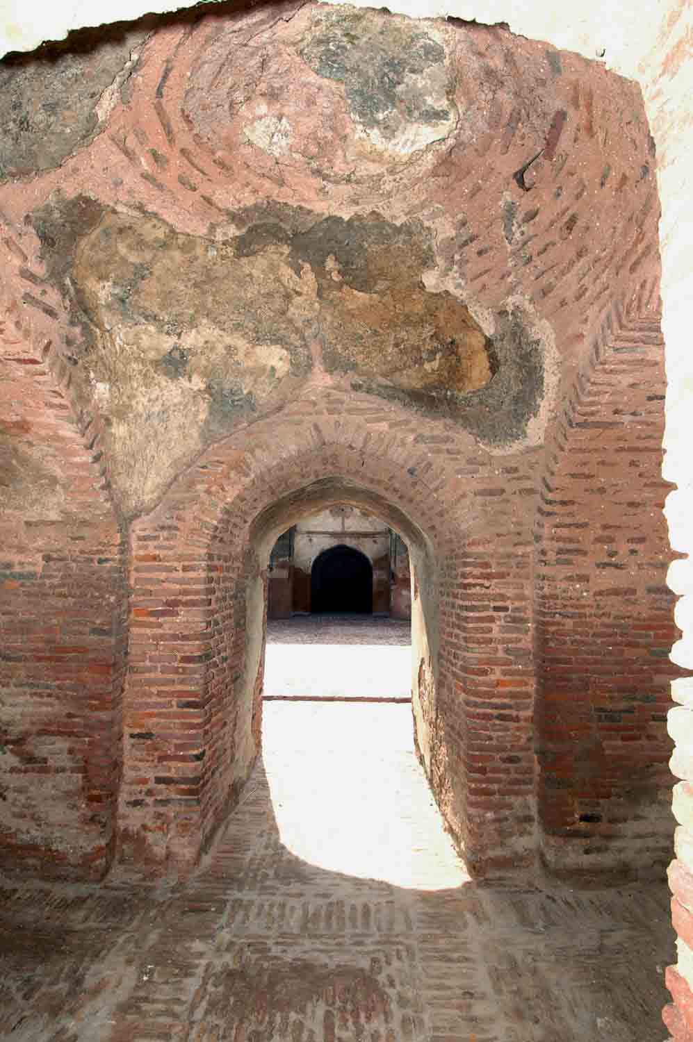 Sarai Doraha complex, Doraha (GT Road)