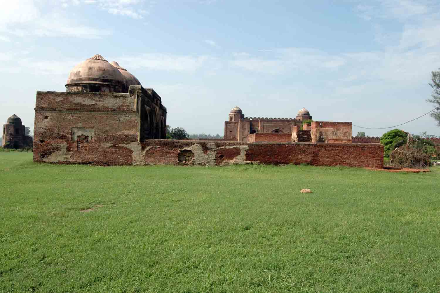 Sarai Doraha complex, Doraha (GT Road)