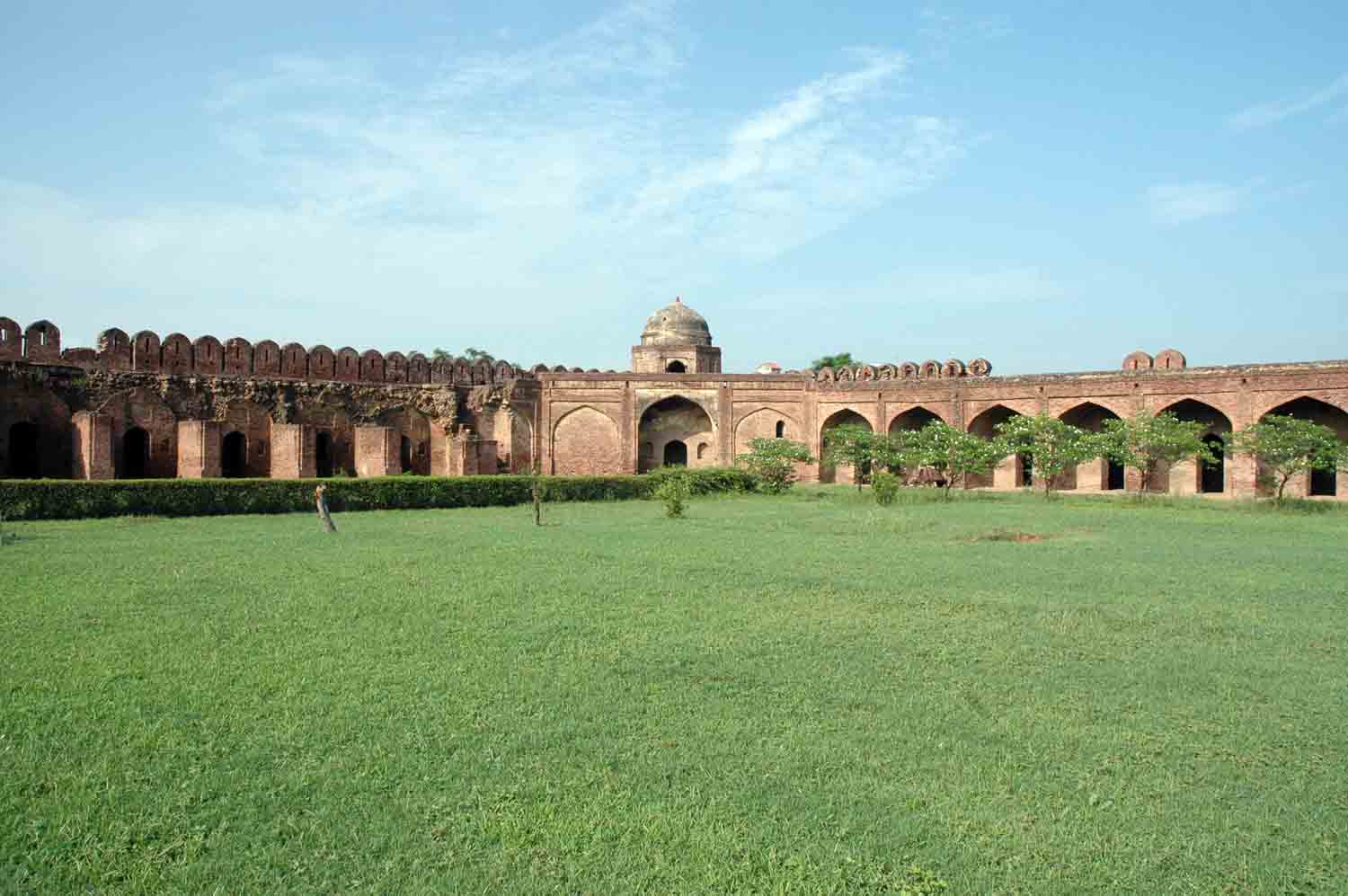 Sarai Doraha complex, Doraha (GT Road)