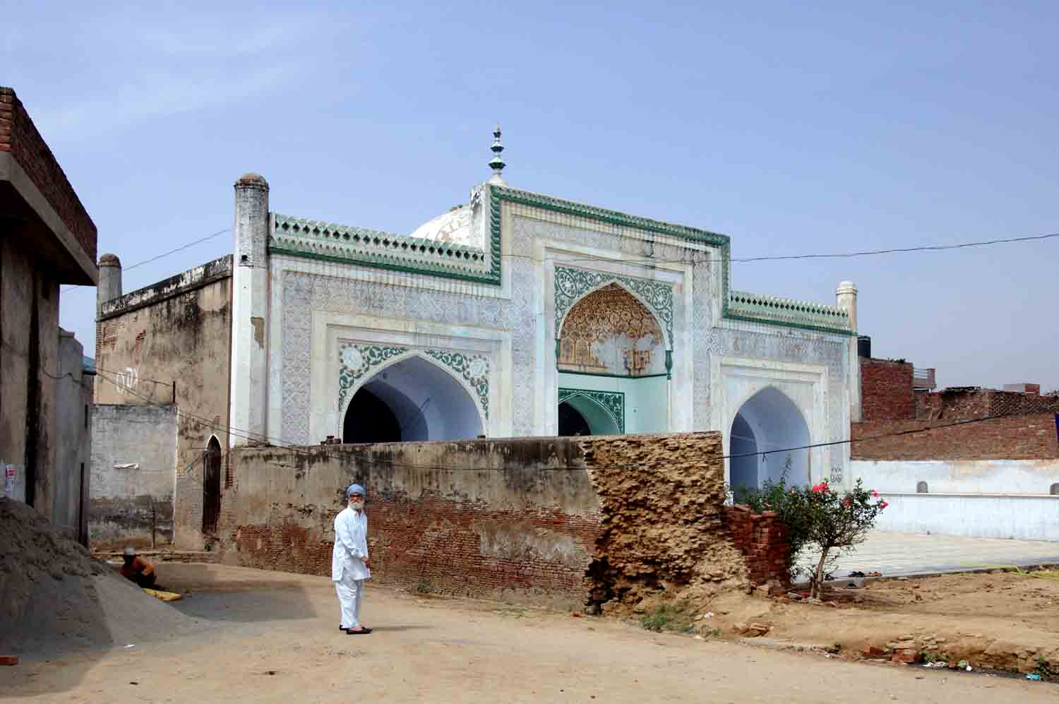 Mosque and Mughal Sarai, Fatehabad