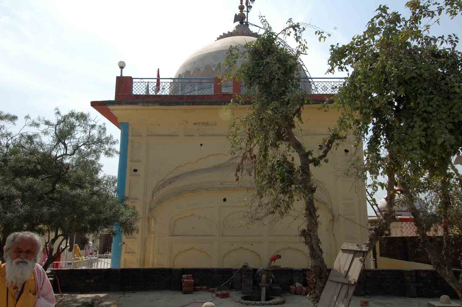 Siva Mandir, Kalanaur
