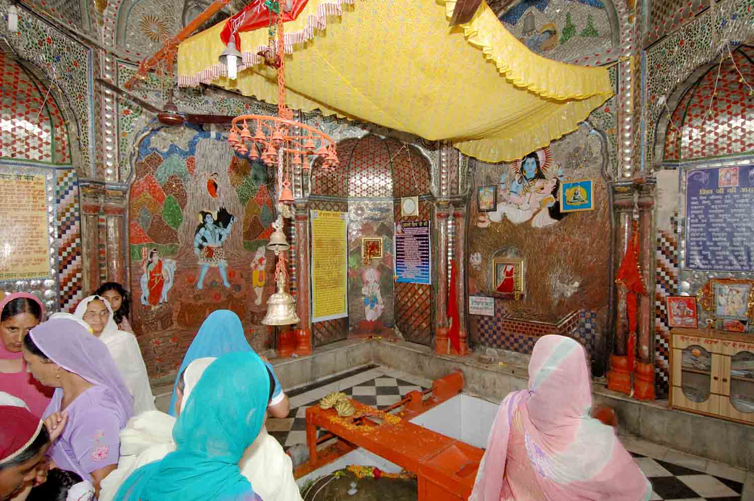 Siva Mandir, Kalanaur
