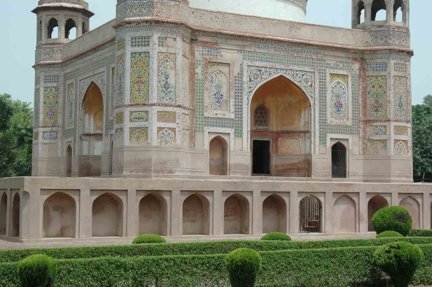 Hadironwala Bagh, Nakodar