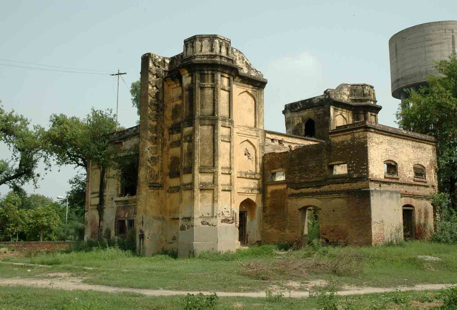 Hadironwala Bagh, Nakodar