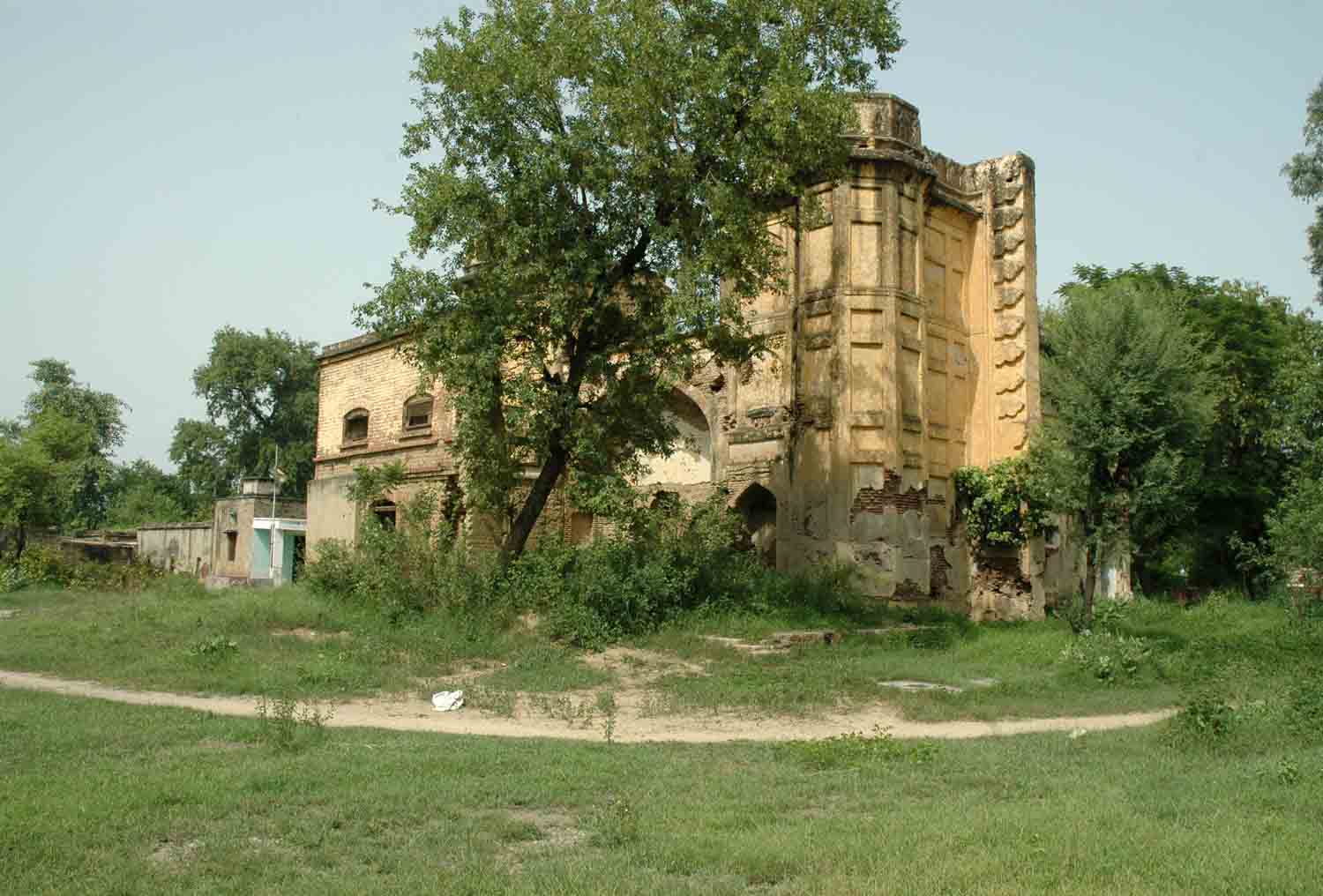 Hadironwala Bagh, Nakodar