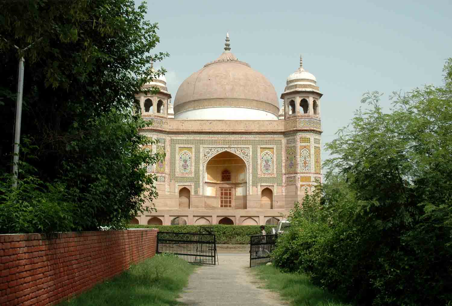 Hadironwala Bagh, Nakodar