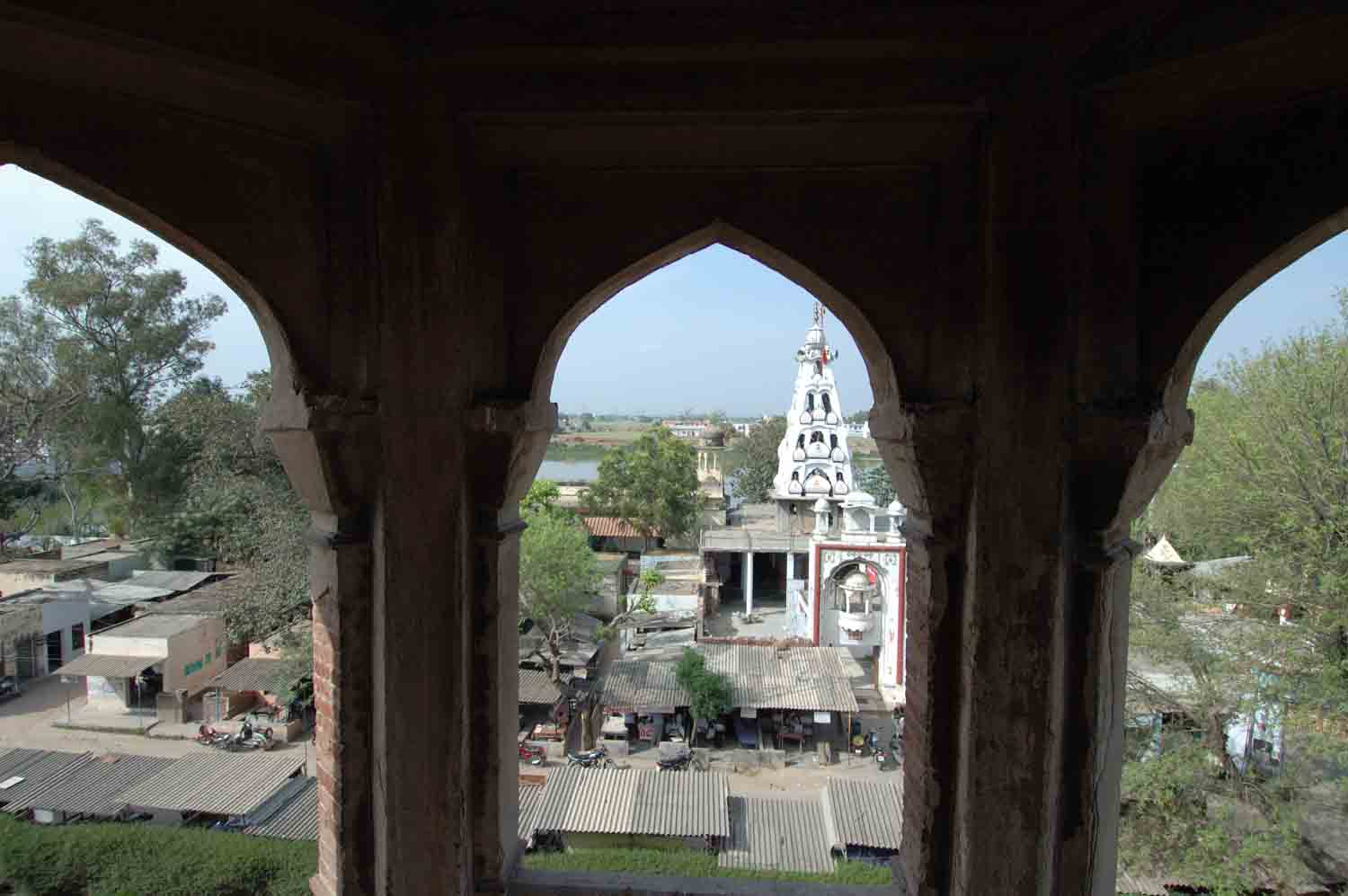 Baradari, Rangmahal & Tank, Nakodar