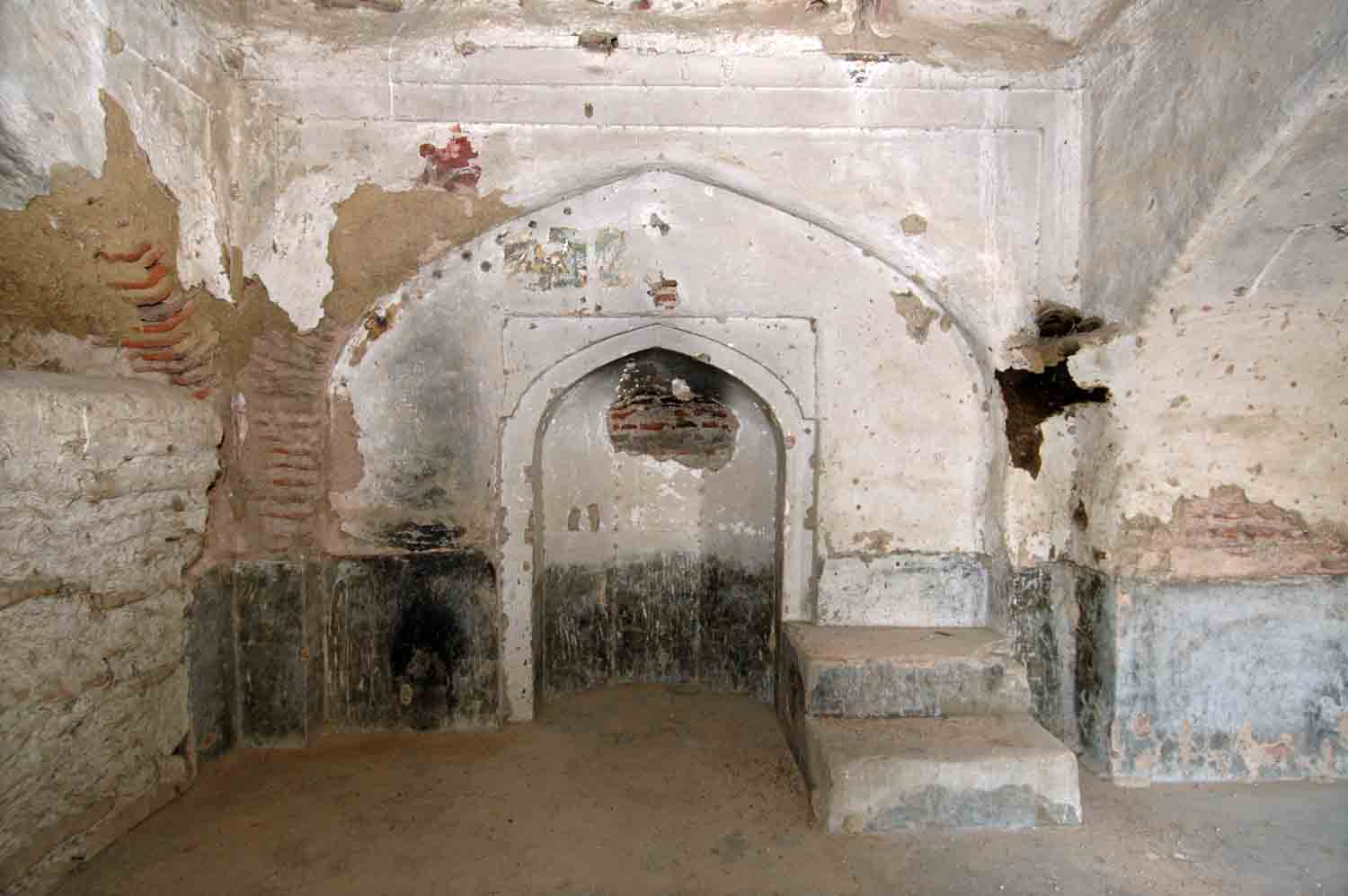 Rajataal Monuments