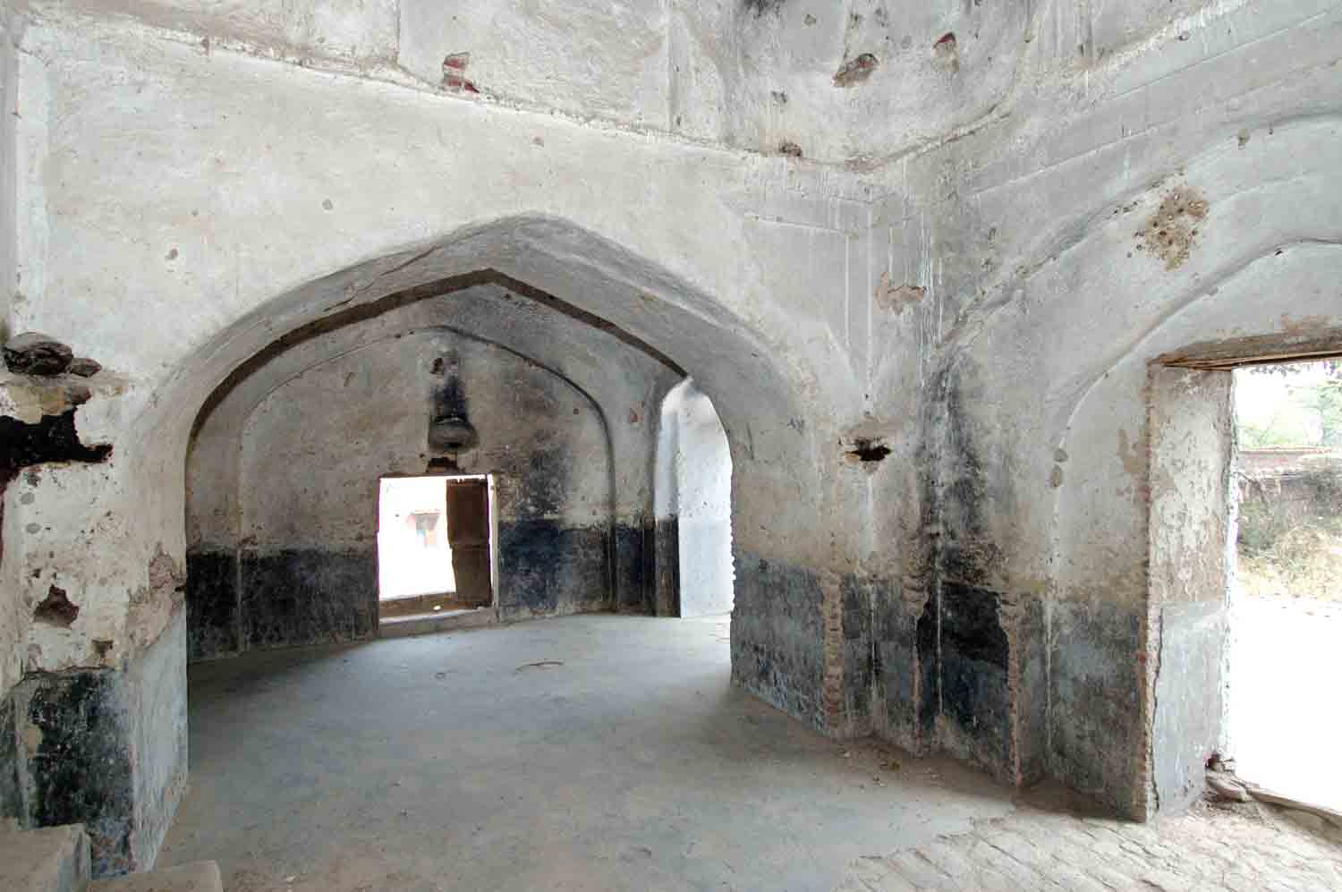 Rajataal Monuments