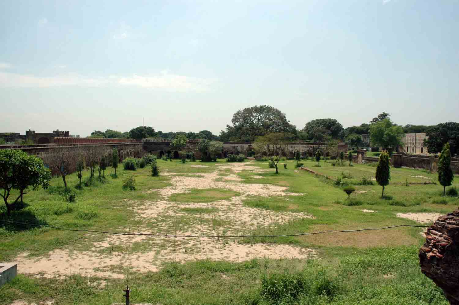 Amm Khass Bagh, Sirhind