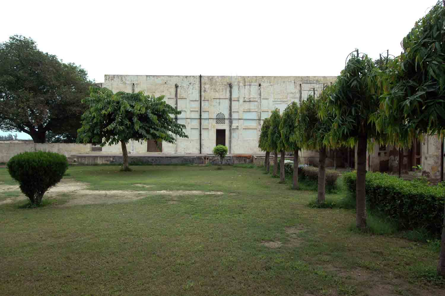 Amm Khass Bagh, Sirhind