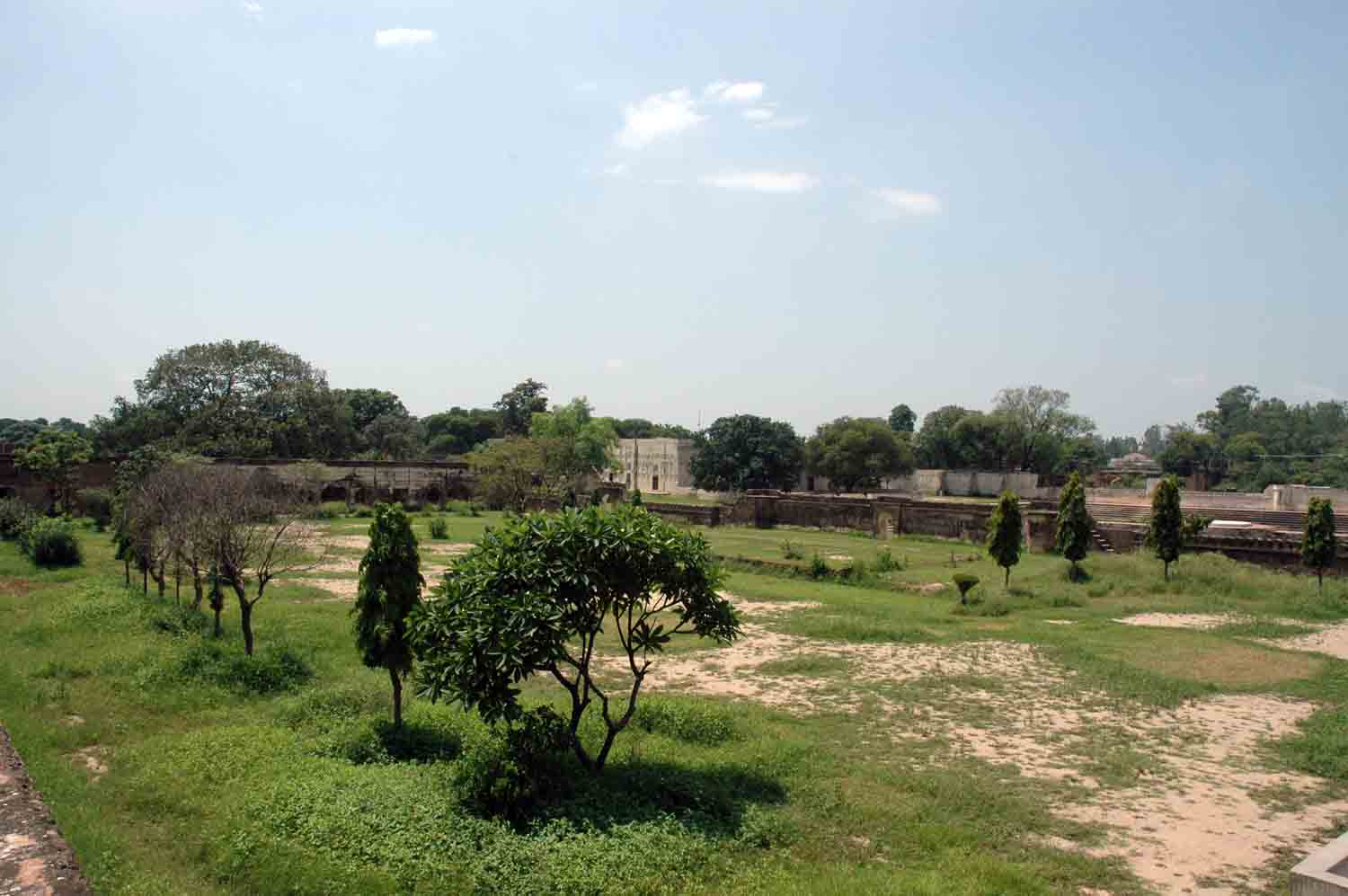 Amm Khass Bagh, Sirhind
