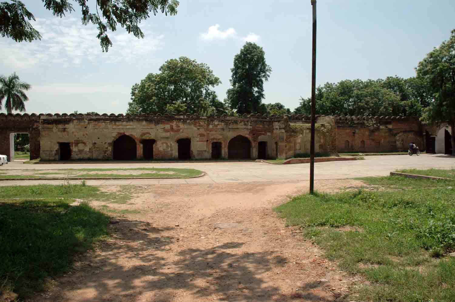 Amm Khass Bagh, Sirhind
