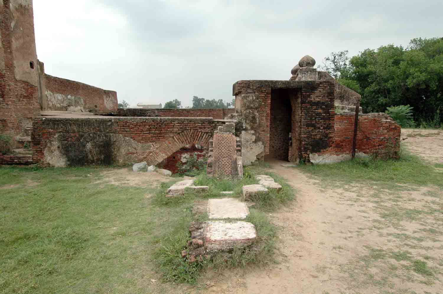 Amm Khass Bagh, Sirhind