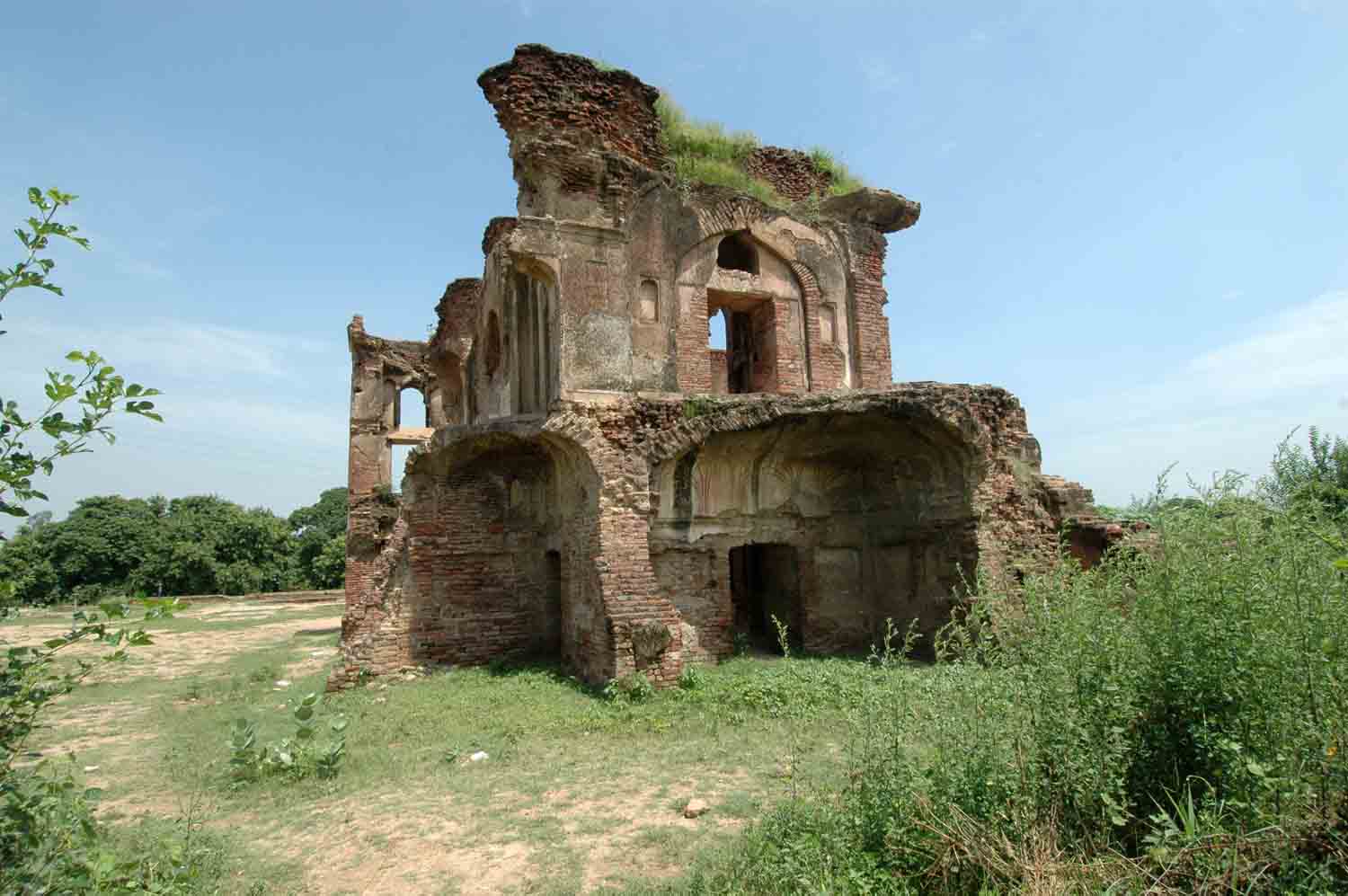 Amm Khass Bagh, Sirhind