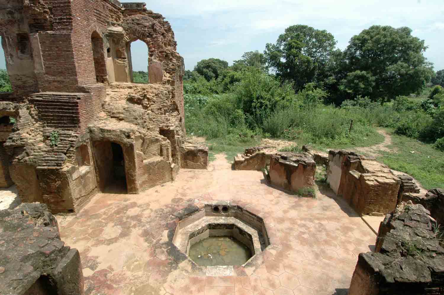 Amm Khass Bagh, Sirhind