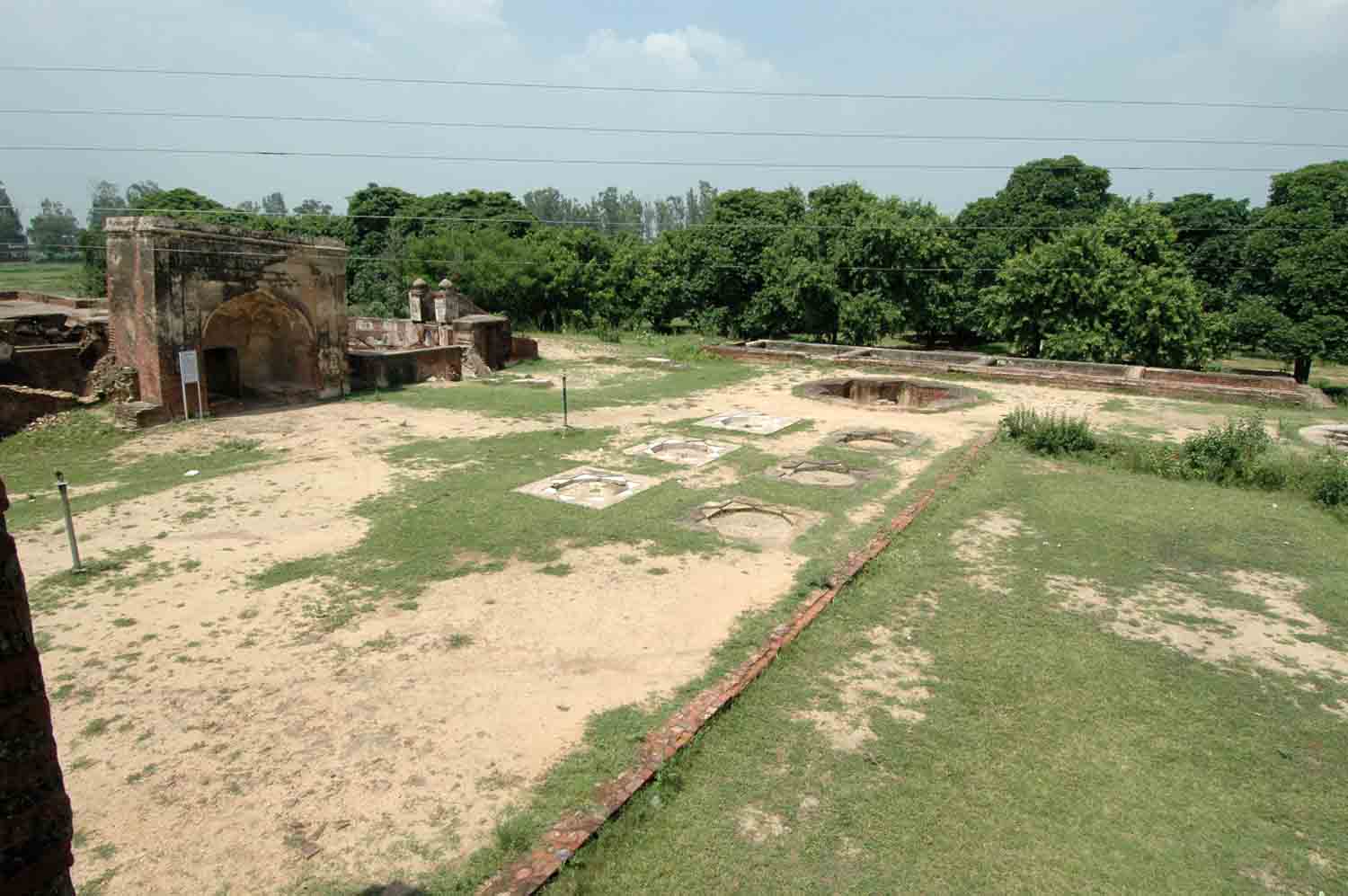 Amm Khass Bagh, Sirhind