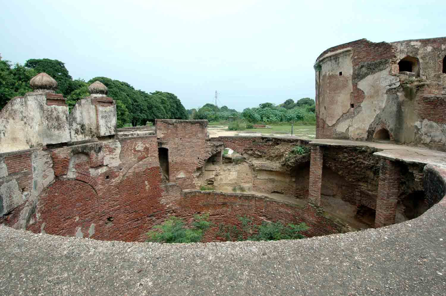 Amm Khass Bagh, Sirhind