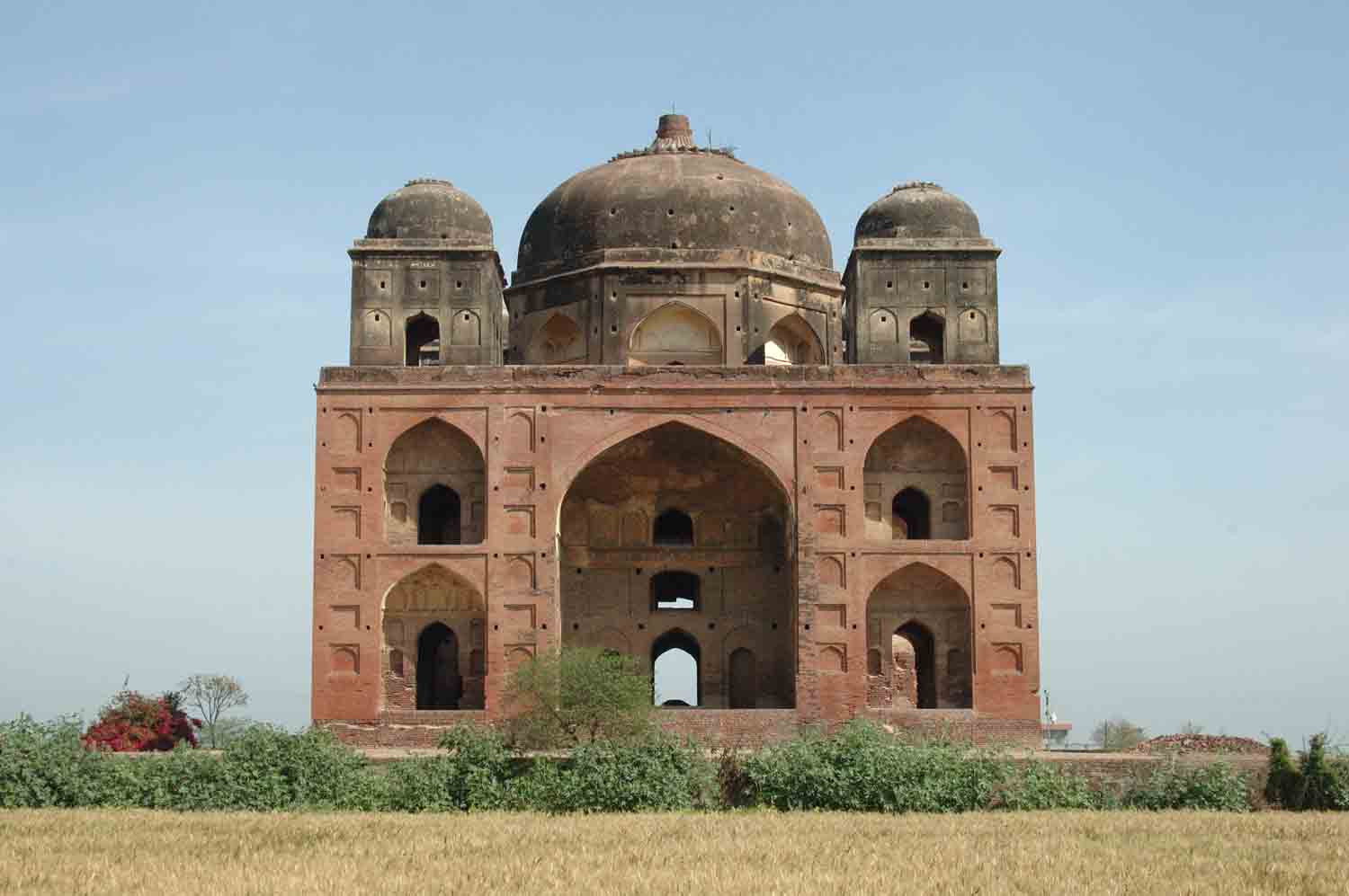 Tomb of Shagird, Talania