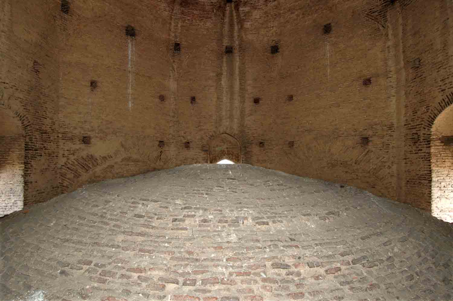 Tomb of Shagird, Talania