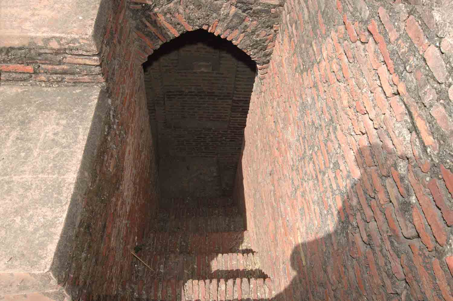 Tomb of Shagird, Talania