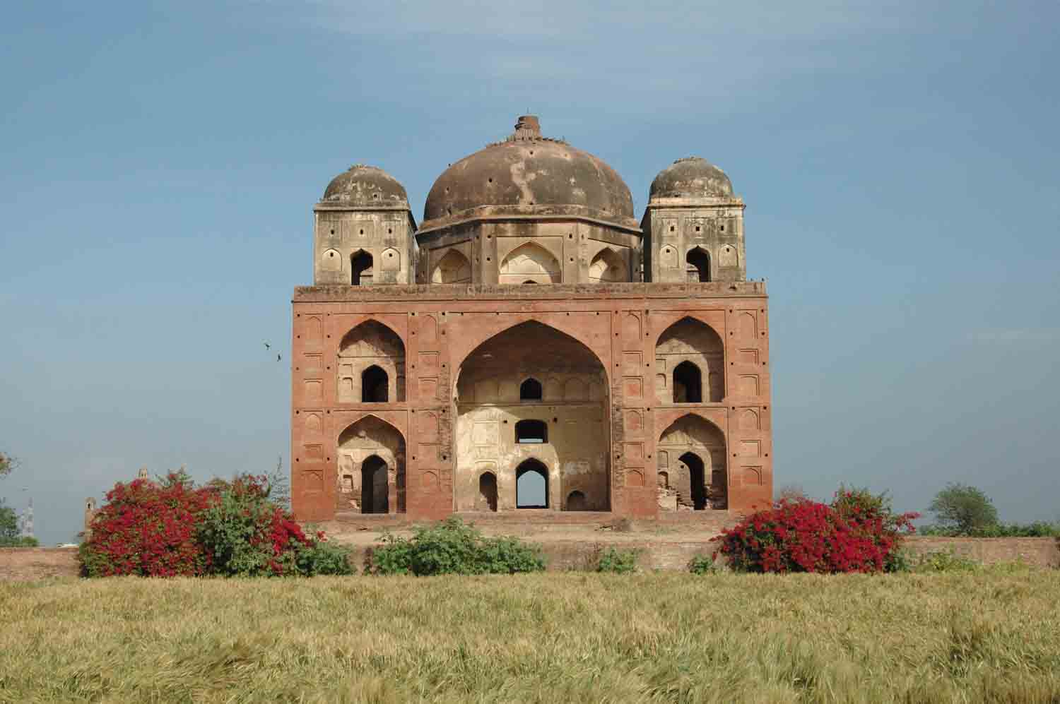 Tomb of Shagird, Talania