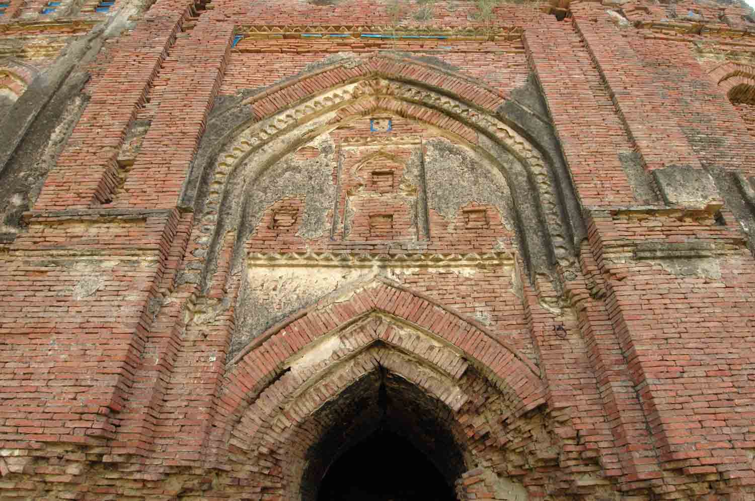 Tomb of Taj, Talania